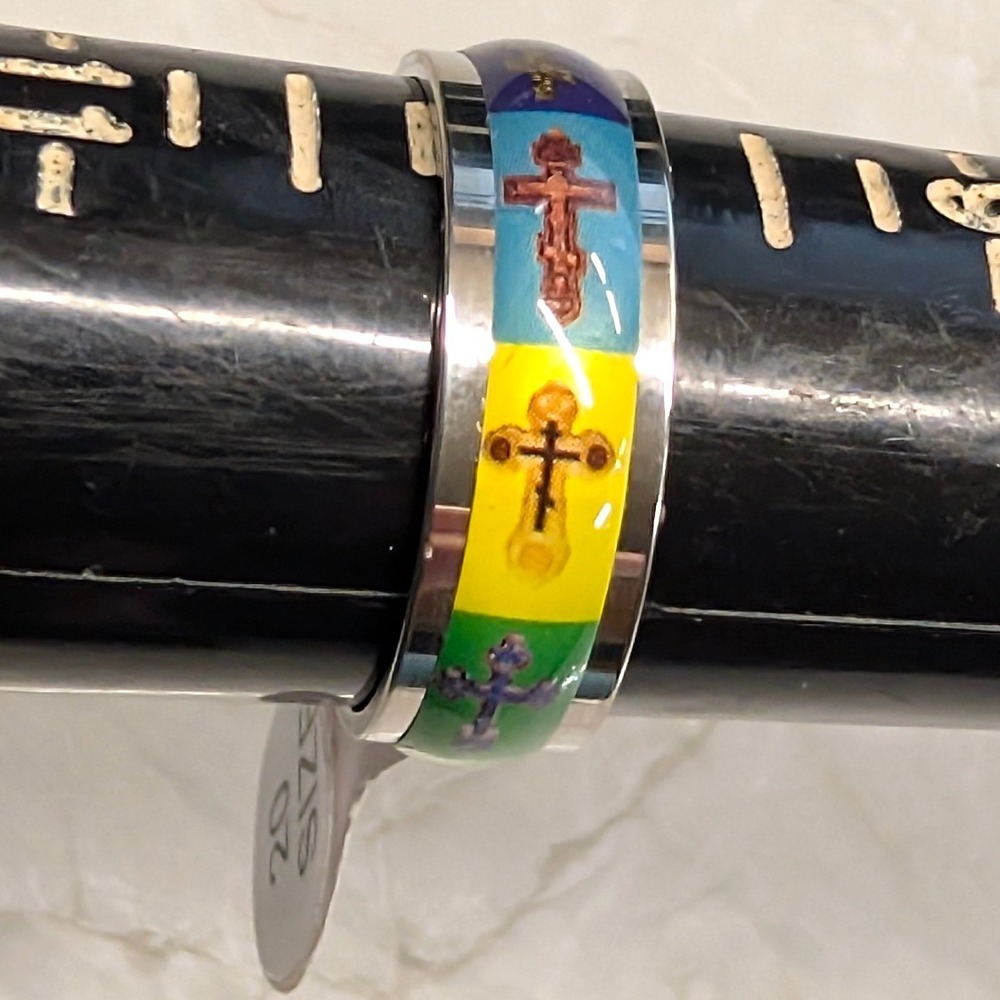 NEW Multi Color Enamel Multiple Crosses Band Ring Size 10 Silver Tone Religious